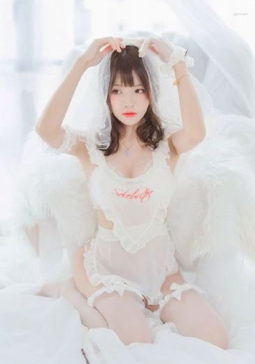 《内衣办公室动漫在线观看_720手机免费观看完整